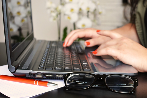 Person-woman-desk-laptop